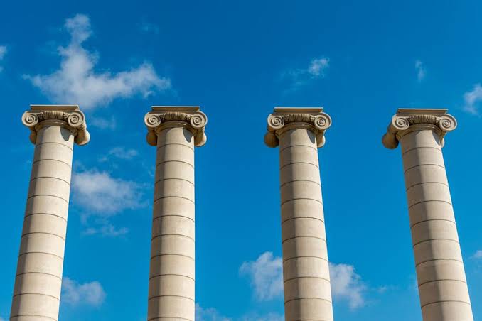Los 4 pilares del verdadero éxito financiero personal